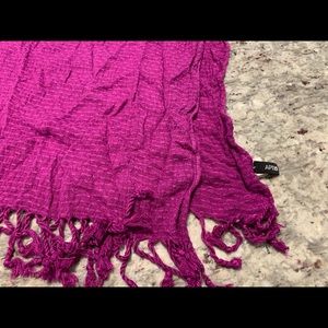 APT9 Fuchsia Scarf